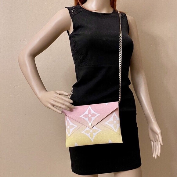Louis Vuitton Kirigami ByThePool Pochette Clutch Bag Chain +Certificate - Picture 11 of 13